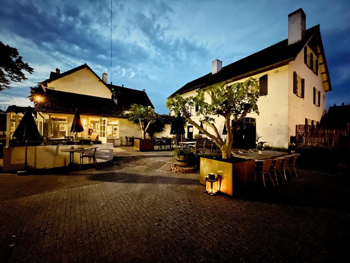 In De Witte Dame Hotel Bar Kitchen Apartments Grubbenvorst Exterior photo